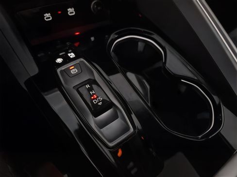 New 2025 Audi SQ5 Premium Plus image 25