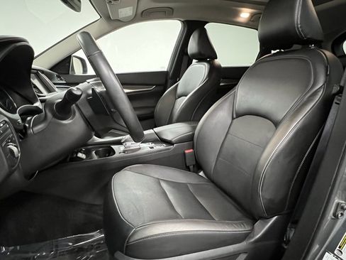 Used 2024 INFINITI QX50 Luxe image 19