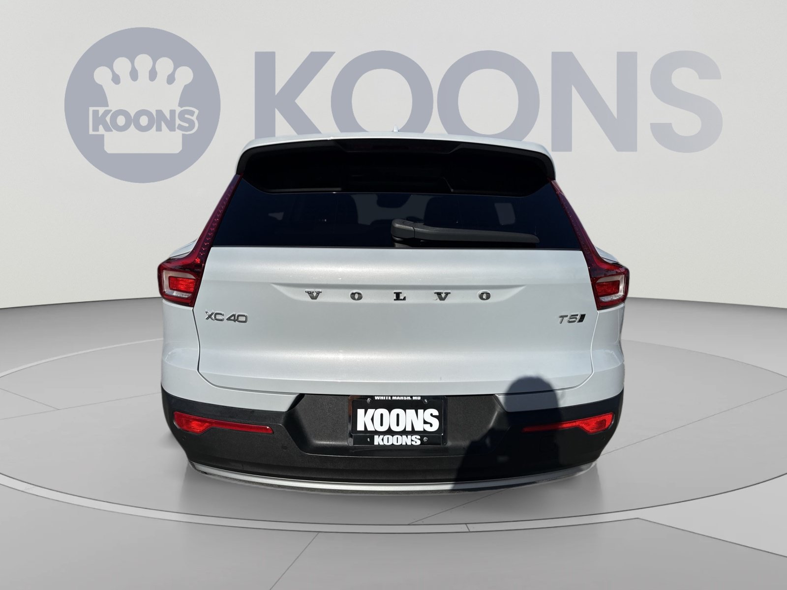 Used 2021 Volvo XC40 T5 Inscription w/ Climate Package AWD/4WD image 5