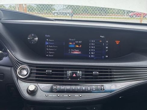 Used 2018 Lexus LS 500 AWD w/ Interior Upgrade Package image 11