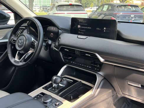 Used 2025 MAZDA CX-90 Plug-In Hybrid w/Premium Sport AWD/4WD image 20