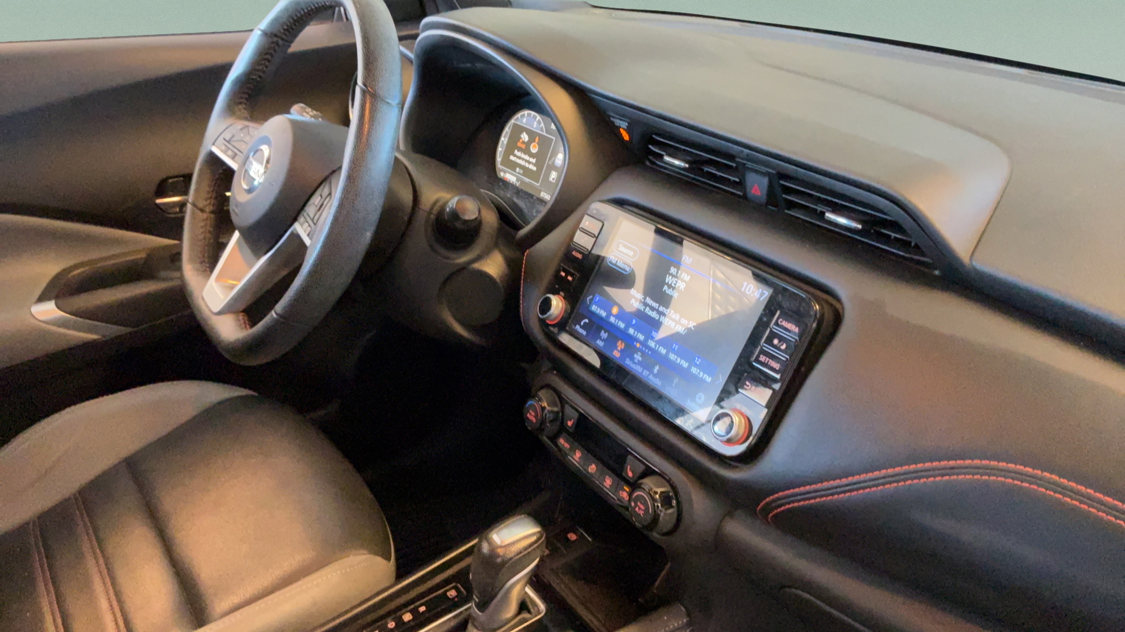 Used 2021 Nissan Kicks SR w/ SR Premium Package FWD image 29