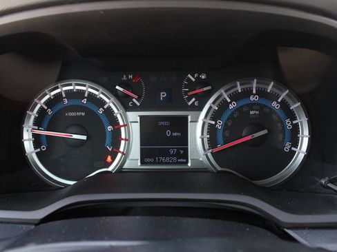 Used 2015 Toyota 4Runner TRD Pro AWD/4WD image 9