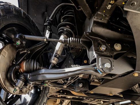 Used 2025 Chevrolet Silverado 1500 LT Trail Boss w/ Convenience Package II image 14