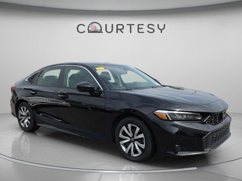 Used 2025 Honda Civic LX image 3
