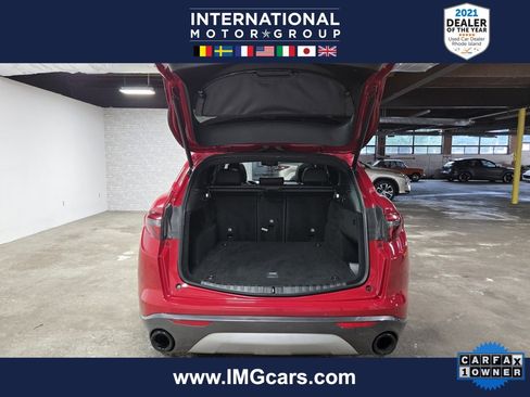 Used 2022 Alfa Romeo Stelvio Ti image 45