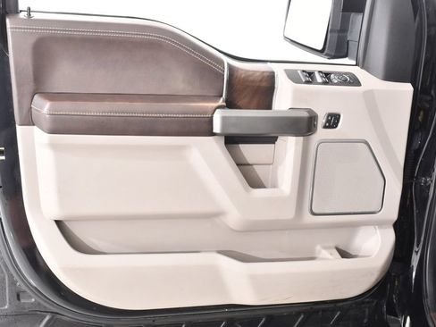 Used 2019 Ford F150 Limited w/ Trailer Tow Package AWD/4WD image 24