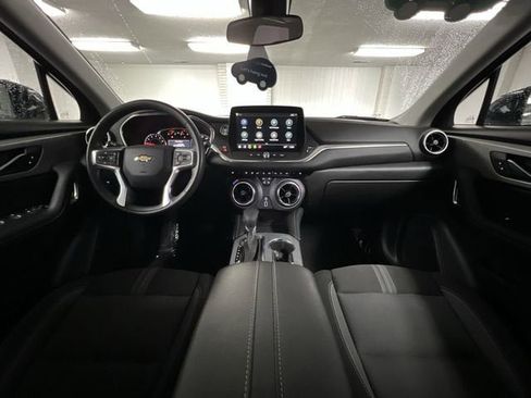 Certified 2025 Chevrolet Blazer LT AWD/4WD image 19