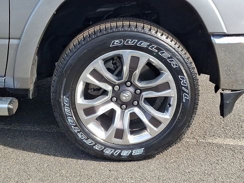Used 2022 RAM 1500 Limited w/ Off Road Group AWD/4WD image 11