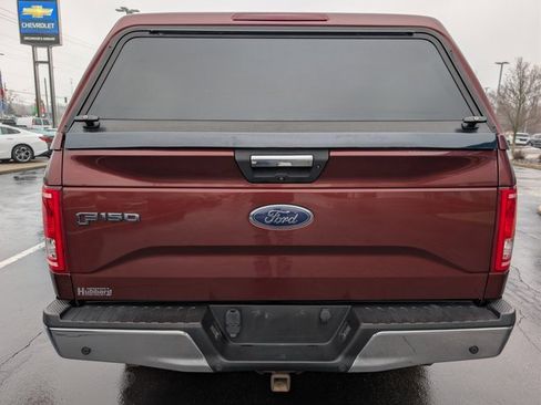 Used 2017 Ford F150 XLT w/ Equipment Group 302A Luxury image 4