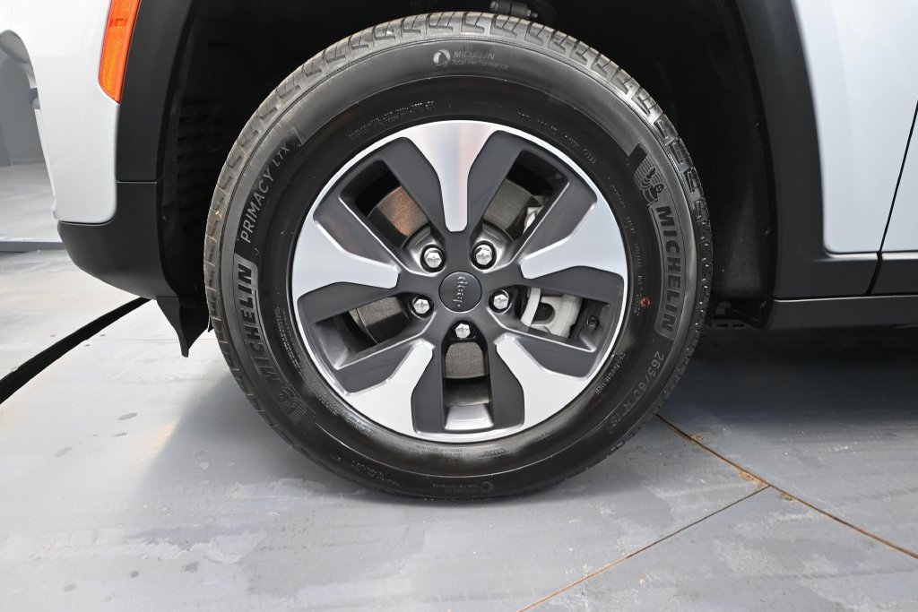 Used 2022 Jeep Grand Cherokee Limited 4xe AWD/4WD image 13