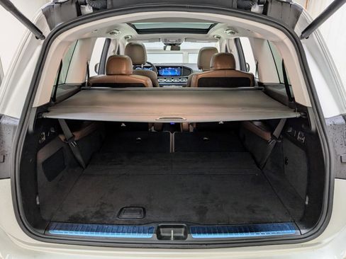 Used 2024 Mercedes-Benz GLS 450 4MATIC w/ Pinnacle Trim Package image 28