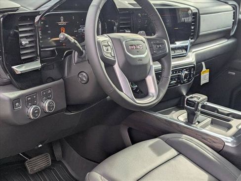 New 2026 GMC Sierra 1500 SLT w/ SLT Premium Plus Package AWD/4WD image 3