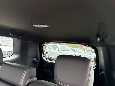 Used 2024 Lexus GX 550 AWD/4WD image 35