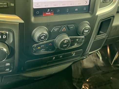 Used 2022 RAM 1500 Warlock w/ Electronics Group AWD/4WD image 15