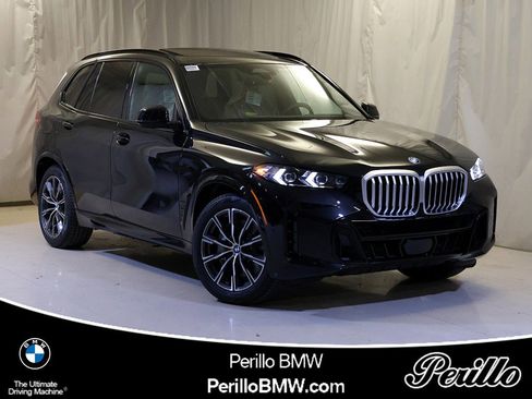 Used 2026 BMW X5 xDrive50e w/ M Sport Package AWD/4WD image 1