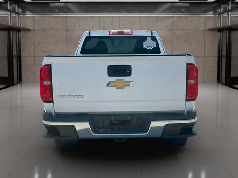 Used 2016 Chevrolet Colorado W/T w/ WT Convenience Package RWD image 4