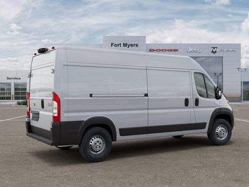 New 2026 RAM ProMaster 2500 w/ Premium Convenience Group FWD image 4