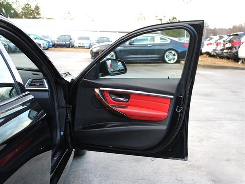 Used 2016 BMW 328d xDrive 328d xDrive image 36