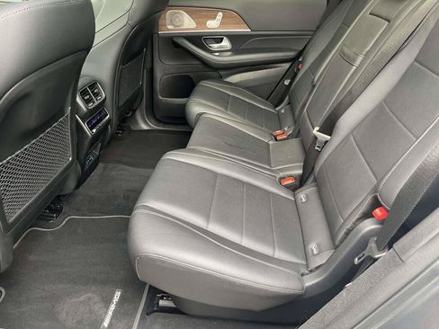 Certified 2025 Mercedes-Benz GLS 450 4MATIC w/ AMG Line Exterior image 18