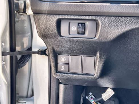 Used 2023 Honda Civic LX image 29