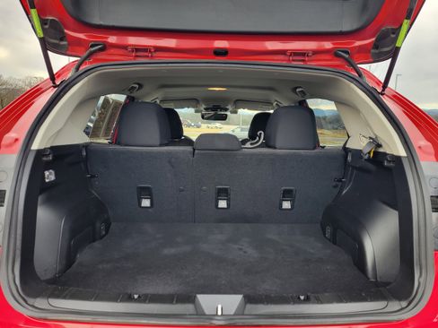 Certified 2023 Subaru Crosstrek 2.0i image 12