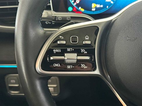 Used 2022 Mercedes-Benz GLE 350 4MATIC w/ AMG Line Exterior image 31