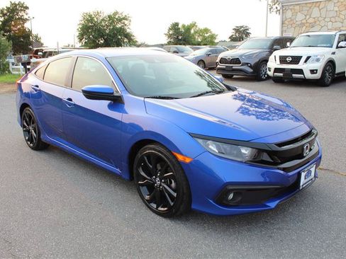 Used 2019 Honda Civic Sport image 9