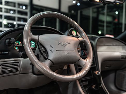 Used 1997 Ford Mustang Convertible image 9