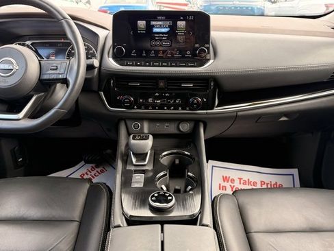 Certified 2023 Nissan Rogue SL w/ SL Premium Package image 28