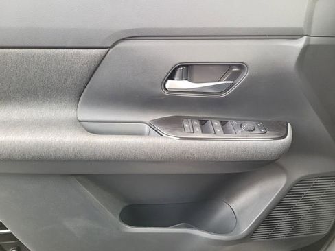 New 2026 Nissan Kicks SV w/ SV Premium Package FWD image 21