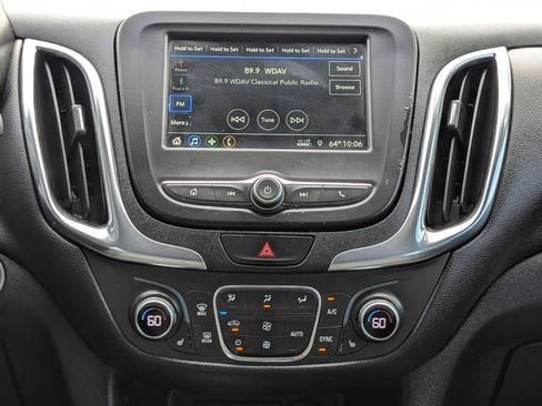 Used 2019 Chevrolet Equinox LT FWD image 24