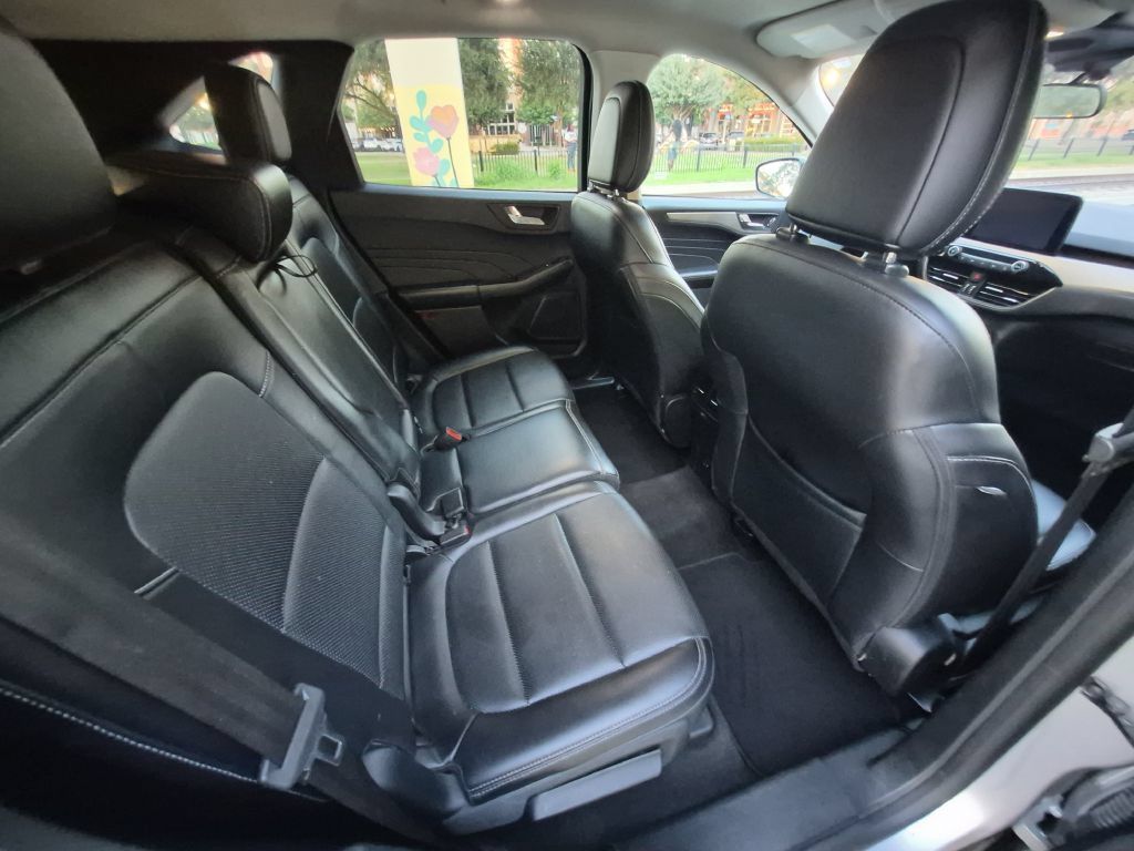 Used 2021 Ford Escape SEL AWD/4WD image 17
