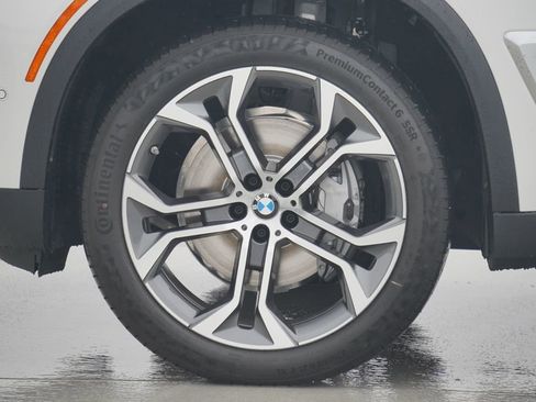 New 2026 BMW X5 sDrive40i w/ Premium Package image 5