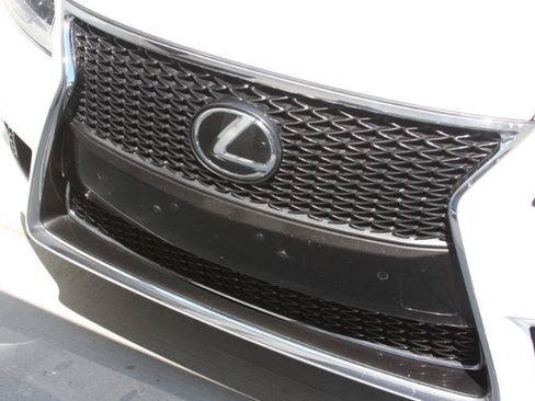 Used 2014 Lexus LS 460 AWD w/ F Sport Package image 23