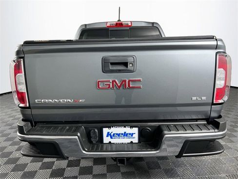 Used 2018 GMC Canyon SLE w/ SLE Convenience Package image 5