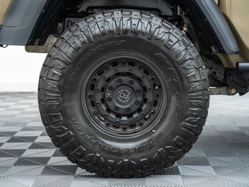 Used 2020 Jeep Gladiator Rubicon AWD/4WD image 20