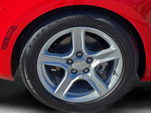 Used 2024 Chevrolet Camaro LT image 8