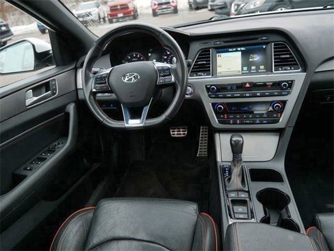 Used 2015 Hyundai Sonata Limited 2.0T image 12