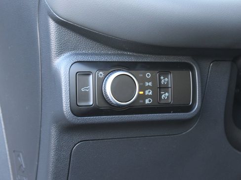 New 2026 Ford Explorer Active AWD/4WD image 21