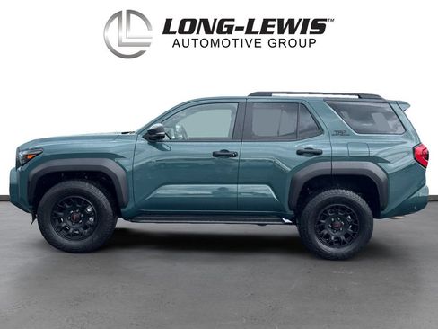 Used 2025 Toyota 4Runner TRD Off-Road Premium AWD/4WD image 2