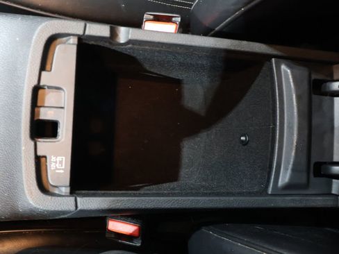 Used 2015 Jeep Grand Cherokee Overland w/ Advanced Technology Group image 41