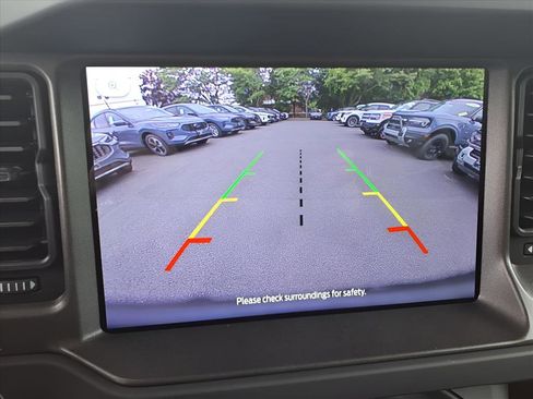 New 2025 Ford Bronco 4-Door image 12