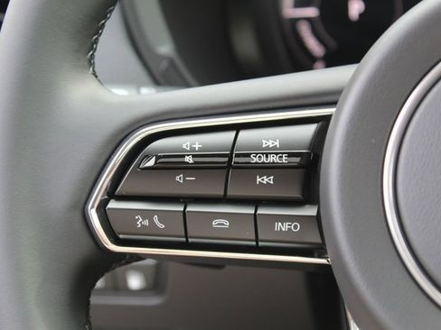 New 2025 MAZDA CX-70 Plug-In Hybrid w/ Premium Pkg image 17