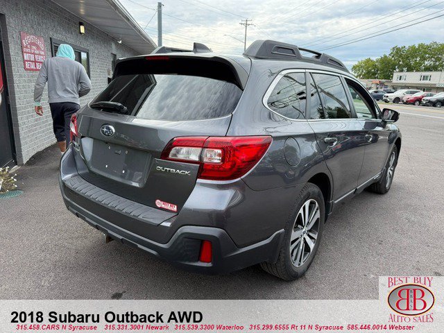 Used 2018 Subaru Outback 2.5i Limited AWD/4WD image 3