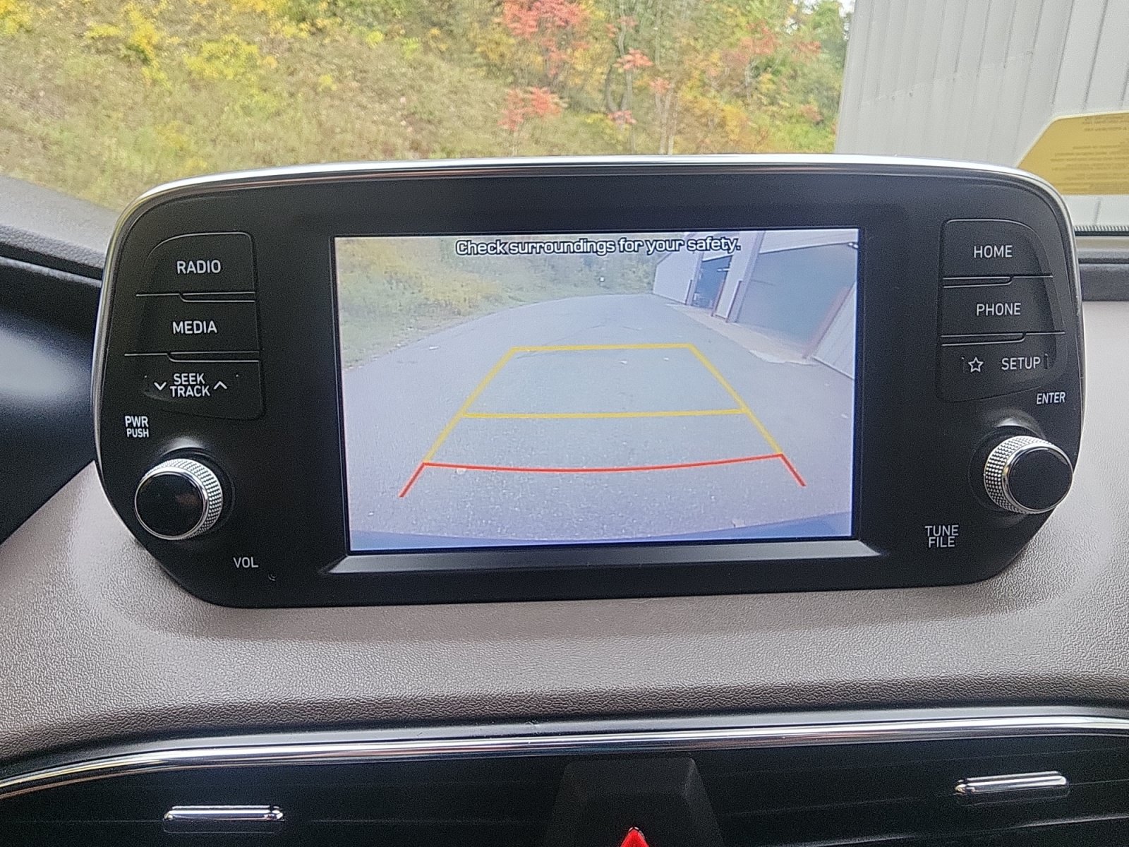 Used 2020 Hyundai Santa Fe SEL w/ Convenience + Premium Package AWD/4WD image 26