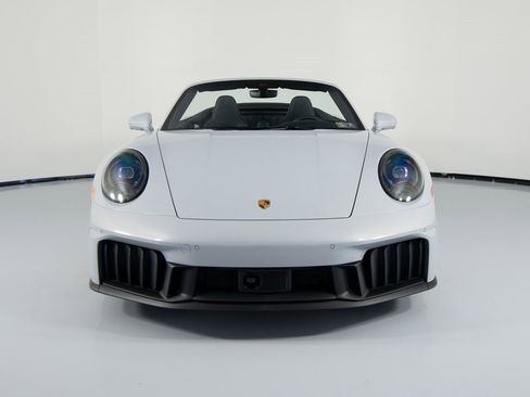 Certified 2026 Porsche 911 GTS image 13