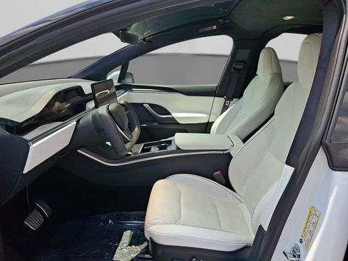 Used 2022 Tesla Model X Plaid AWD/4WD image 13