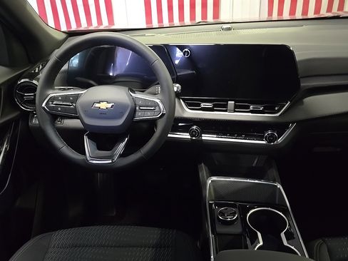 New 2026 Chevrolet Equinox LT image 14