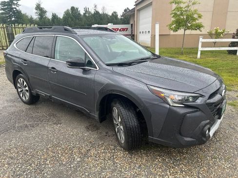 Used 2024 Subaru Outback Limited XT AWD/4WD image 5